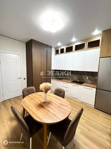 2-комнатная квартира, этаж 7 из 9, 64 м²