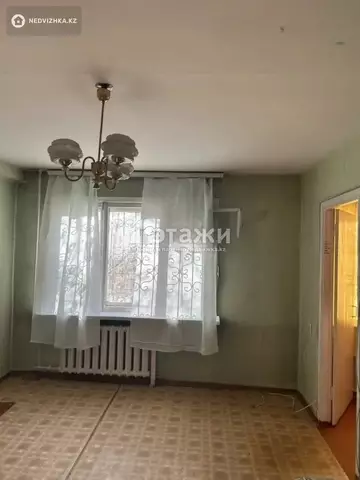 3-комнатная квартира, этаж 1 из 5, 59 м²