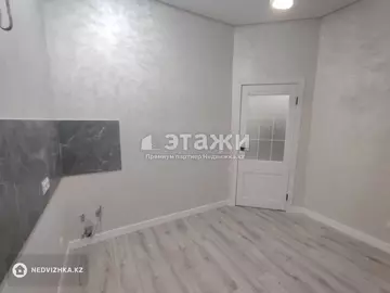2-комнатная квартира, этаж 6 из 12, 38 м²
