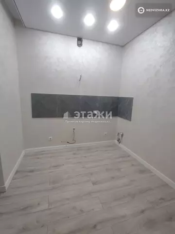 2-комнатная квартира, этаж 6 из 12, 38 м²