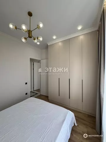 3-комнатная квартира, этаж 8 из 9, 56 м²
