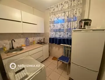 2-комнатная квартира, этаж 4 из 5, 45 м²