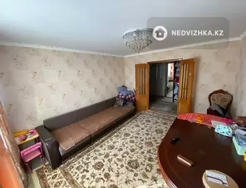 3-комнатная квартира, этаж 9 из 10, 62 м²