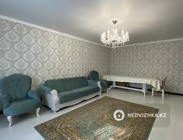 3-комнатная квартира, этаж 5 из 5, 109 м²