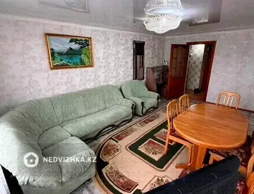 3-комнатная квартира, этаж 3 из 5, 63 м²