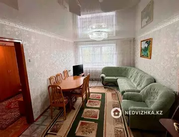 3-комнатная квартира, этаж 3 из 5, 63 м²