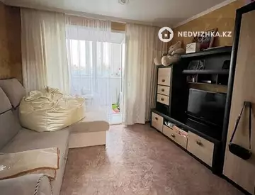 4-комнатная квартира, этаж 4 из 5, 78 м²