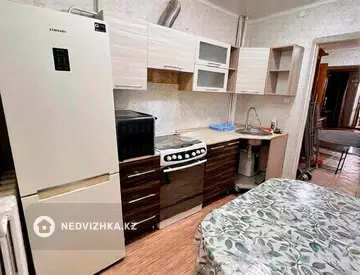 3-комнатная квартира, этаж 5 из 6, 56 м²