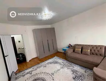 1-комнатная квартира, этаж 7 из 9, 49 м²