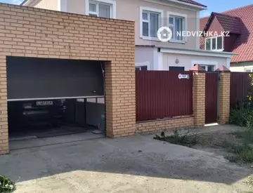 5-комнатный дом, 3.8 соток, 180 м²