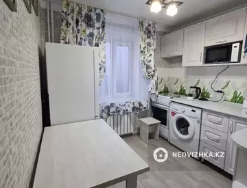 1-комнатная квартира, этаж 2 из 5, 31 м², посуточно