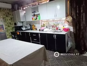 4-комнатный дом, 6 соток, 100 м²