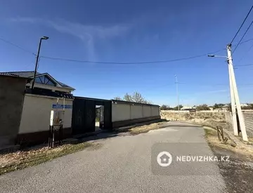 7-комнатный дом, 10 соток, 280 м²