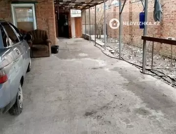 6-комнатный дом, 10.1 соток, 148 м²