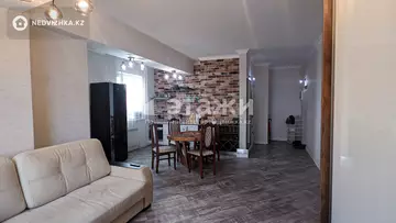 1-комнатная квартира, этаж 11 из 12, 35 м², на длительный срок