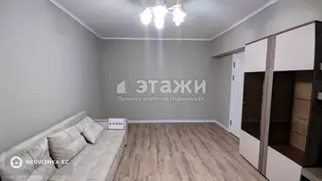 1-комнатная квартира, этаж 3 из 5, 45 м², на длительный срок