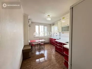 3-комнатная квартира, этаж 5 из 14, 81 м²