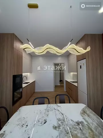 3-комнатная квартира, этаж 18 из 20, 101 м²