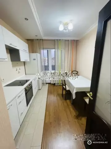 2-комнатная квартира, этаж 9 из 14, 76 м²