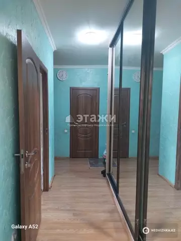 2-комнатная квартира, этаж 8 из 9, 52 м²