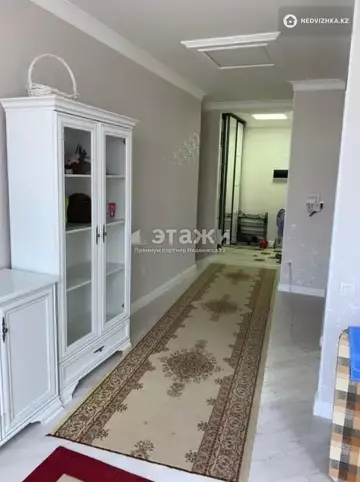 3-комнатная квартира, этаж 24 из 24, 94 м²