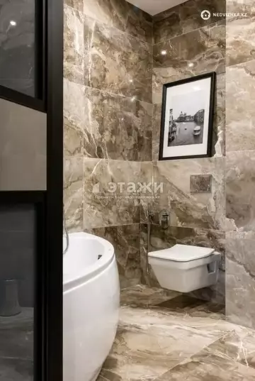 3-комнатная квартира, этаж 10 из 11, 107 м²