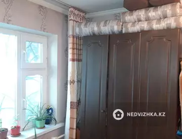 3-комнатная квартира, этаж 1 из 5, 60 м²