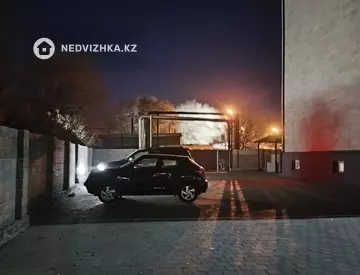 3-комнатная квартира, этаж 4 из 4, 95 м²