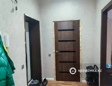 1-комнатная квартира, этаж 2 из 4, 54 м²