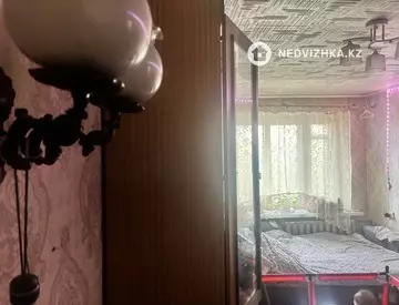 2-комнатная квартира, этаж 4 из 9, 50 м²