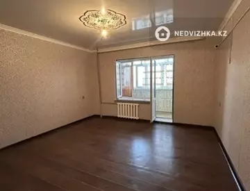 3-комнатная квартира, этаж 3 из 5, 67 м²