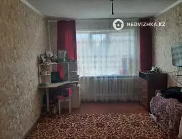 3-комнатная квартира, этаж 4 из 5, 62 м²