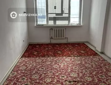 3-комнатная квартира, этаж 8 из 9, 84 м²