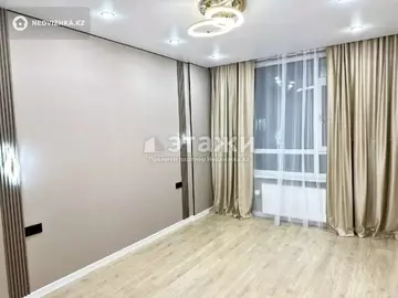 2-комнатная квартира, этаж 3 из 9, 60 м²