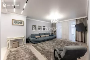 3-комнатная квартира, этаж 2 из 6, 130 м²