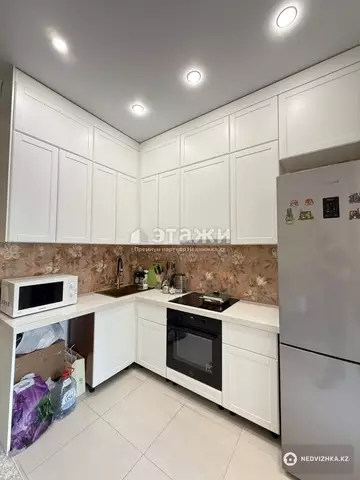 3-комнатная квартира, этаж 4 из 9, 86 м²