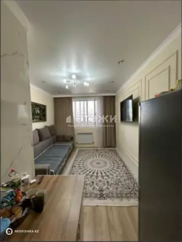 2-комнатная квартира, этаж 3 из 9, 39 м²