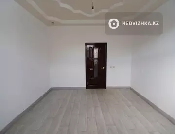 4-комнатная квартира, этаж 2 из 3, 81 м²