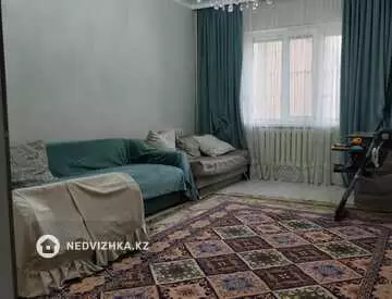 2-комнатная квартира, этаж 3 из 5, 53 м²