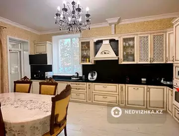 5-комнатный дом, 15 соток, 350 м²