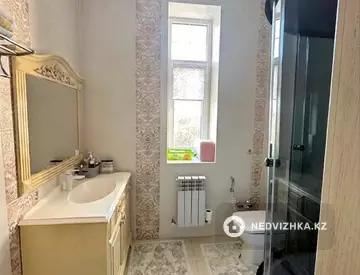 5-комнатный дом, 15 соток, 350 м²