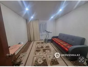 3-комнатная квартира, этаж 4 из 5, 82 м²