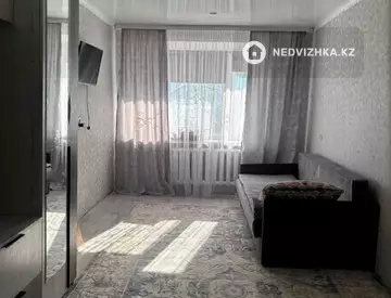 3-комнатная квартира, этаж 2 из 5, 61 м²