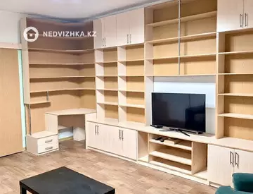 3-комнатная квартира, этаж 1 из 2, 84 м²