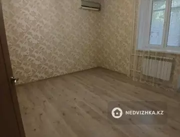 4-комнатная квартира, этаж 2 из 5, 132 м²