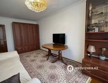 2-комнатная квартира, этаж 5 из 5, 54 м²