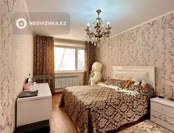 3-комнатная квартира, этаж 4 из 5, 63 м²