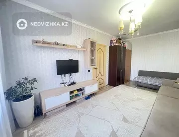 1-комнатная квартира, этаж 3 из 3, 32 м²