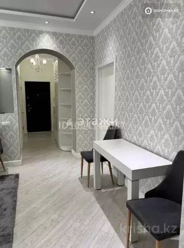 4-комнатная квартира, этаж 8 из 8, 98 м²