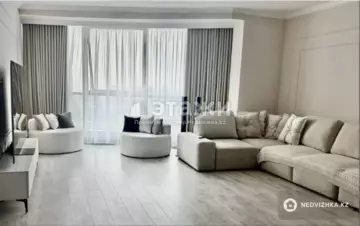 3-комнатная квартира, этаж 23 из 26, 120 м²